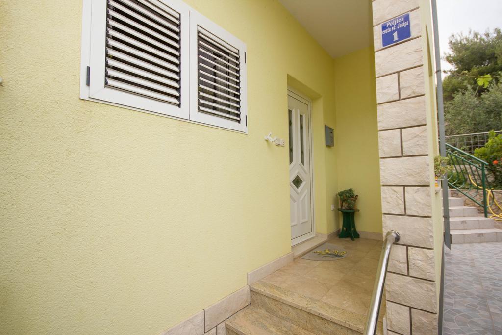 Apartments Mornar Poljica  Екстериор снимка