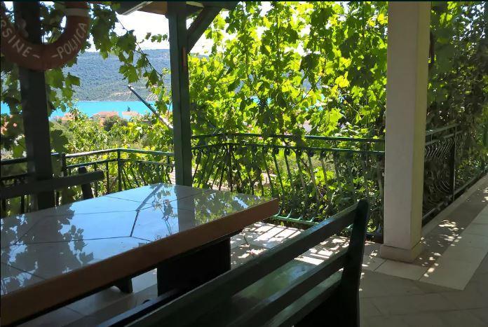 Apartments Mornar Poljica  Екстериор снимка